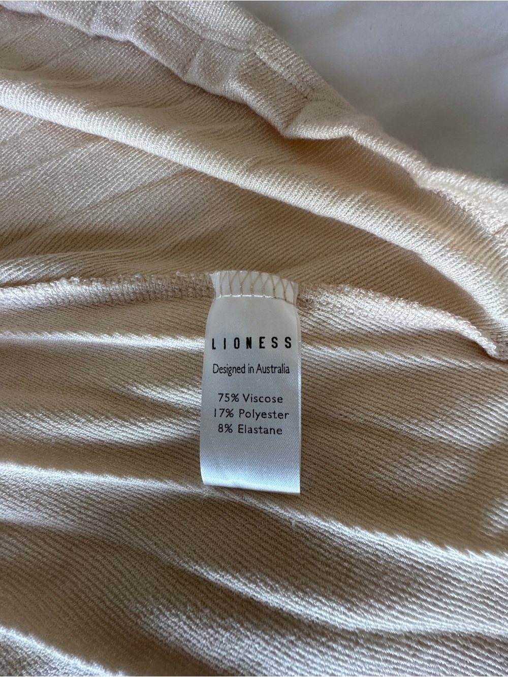 Lioness Field of Dreams Off Shoulder Ruched Maxi Dress Oatmeal Small - Picture 14 of 15